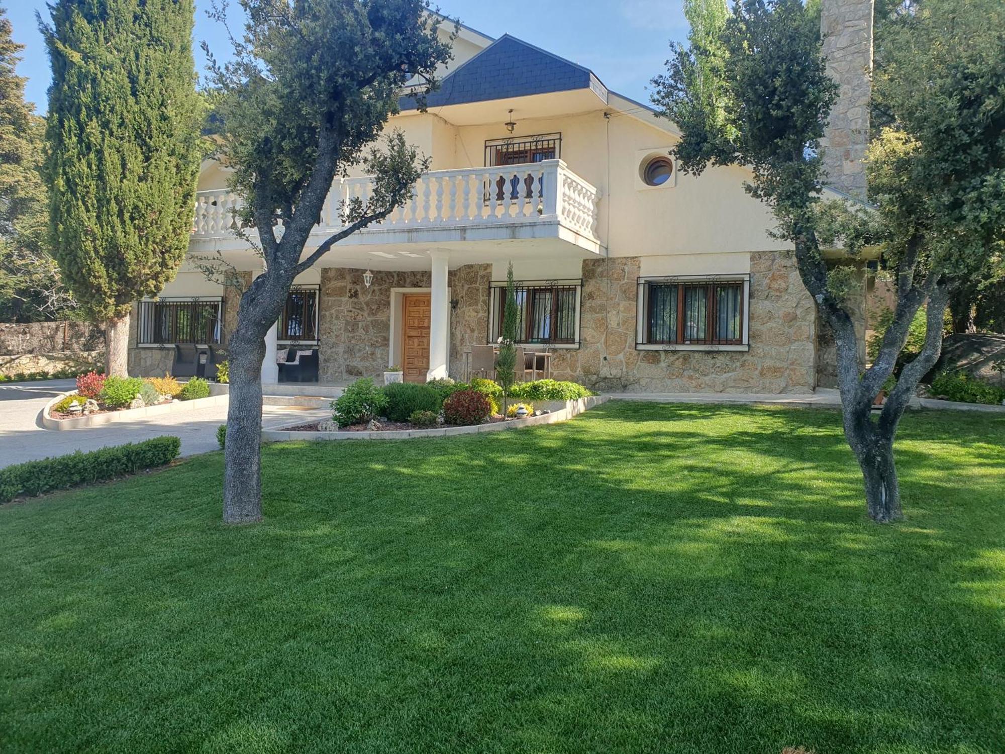 Villa Monika 알페드레테 외부 사진